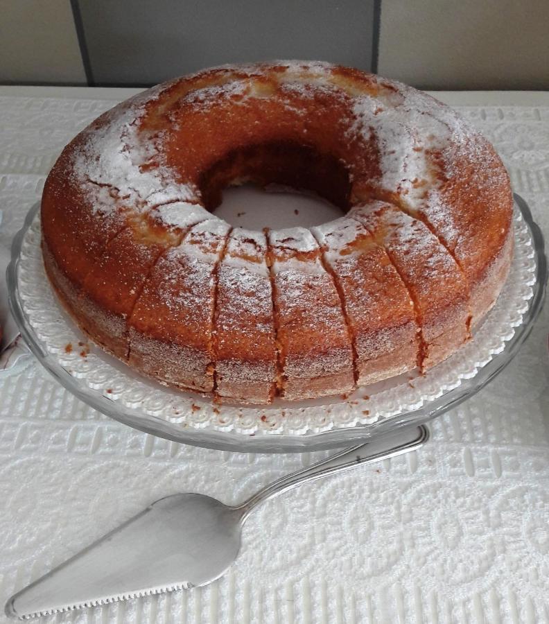 מאינה La Rosa Tra I Laghi B&B מראה חיצוני תמונה